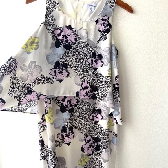 🛑SOLD BAR III Watercolor Floral Layered Shift Dress - Picture 7 of 10